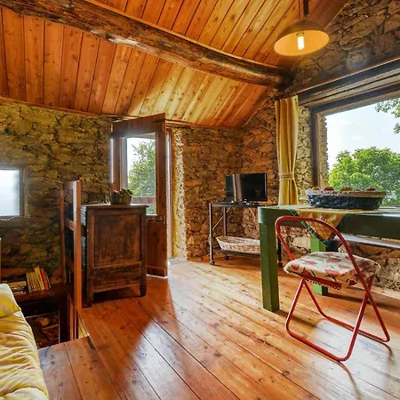 Сasa de vacaciones In Frassinetto With 1 Bedrooms Frassinetto (Piedmont)