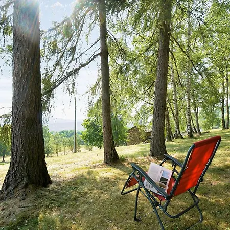 Сasa de vacaciones In Frassinetto With 1 Bedrooms *